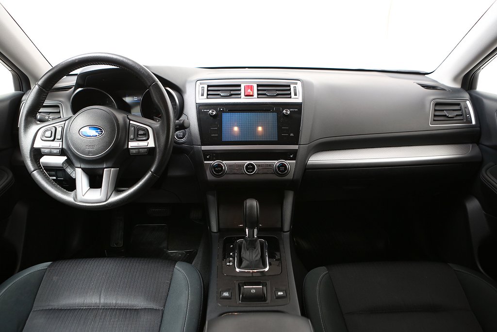 Subaru Outback 2,5i 175hk Base AWD Extraljus Motorv Drag 2016