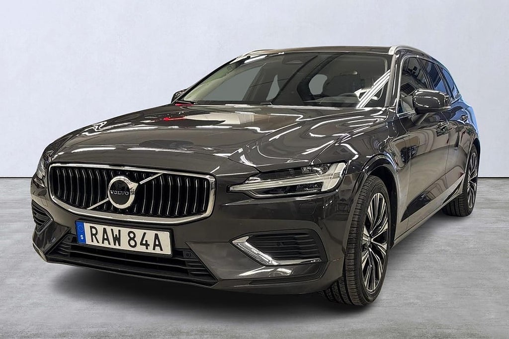 Volvo V60 Recharge T6 Core Edition