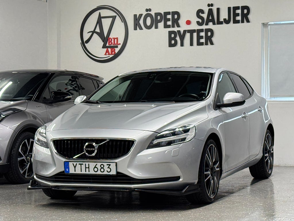 Volvo V40 D3 Geartronic Momentum Euro 6 150hk S&V hjul