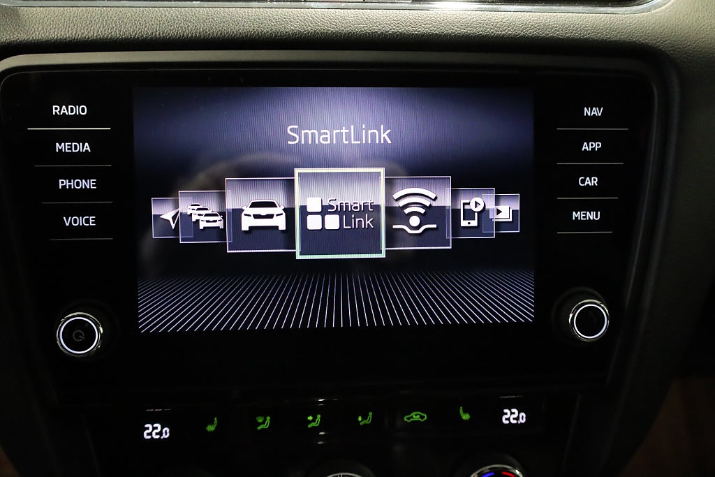 Skoda Octavia 2.0 TDI RS AUT 4x4 Navi Värmare Kamera Canton CarPlay 2018