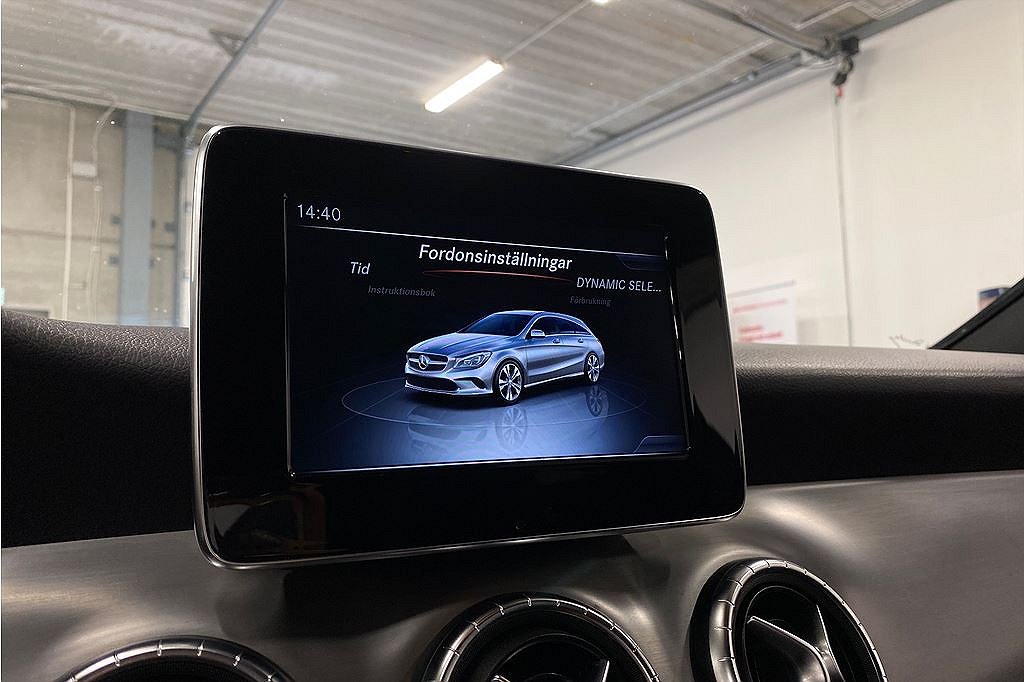 Mercedes-Benz CLA 220 D AMG, Dragkrok, Shooting Brake