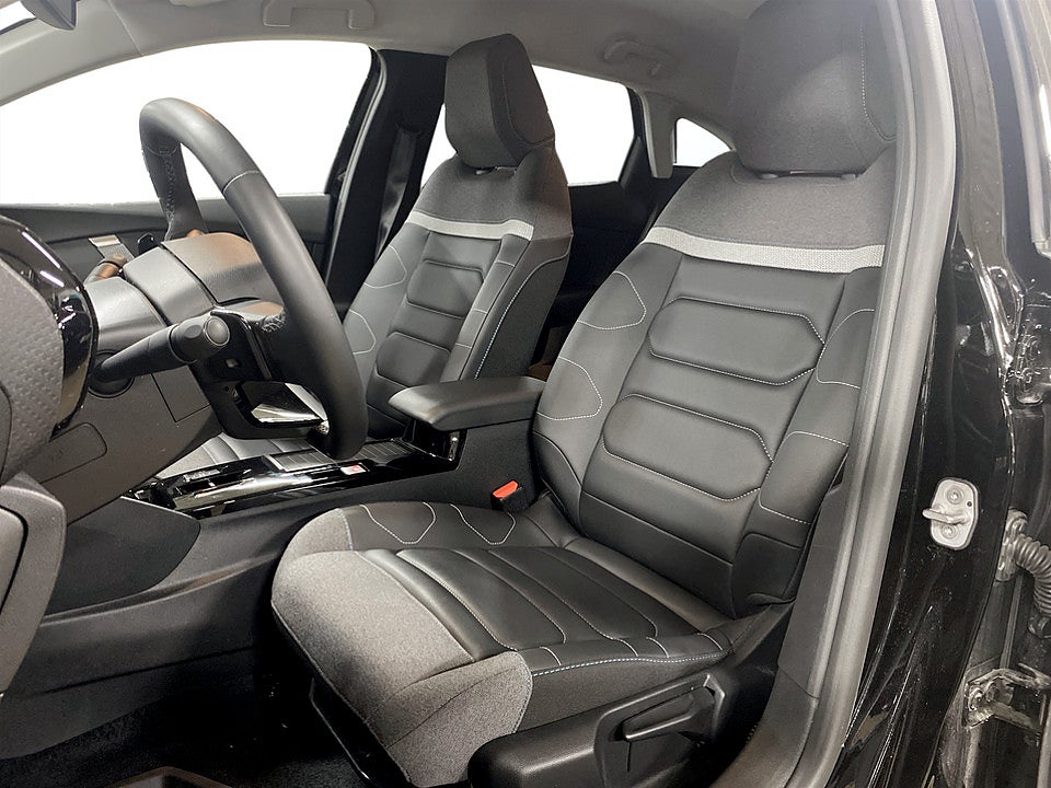 Bild på Citroën C4 Shine 1.2 PT 130hk Aut - B-KAMERA, HUD