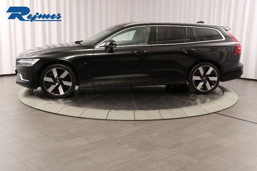 Volvo V60 Recharge T6 II Ultimate Bright 2024, bild 3/92