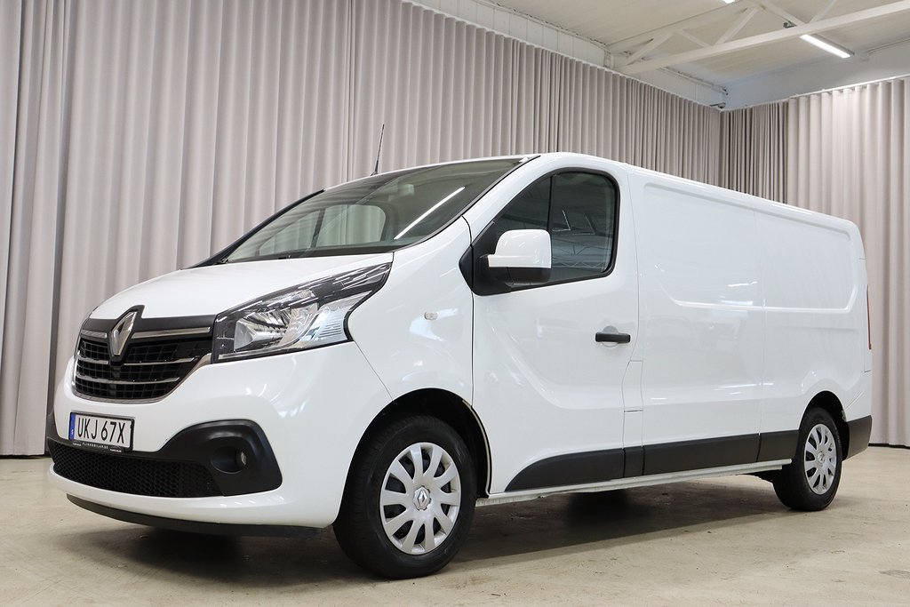 Renault trafic dCi 120HK L2 Drag Värmare 5300Mil Leasebar