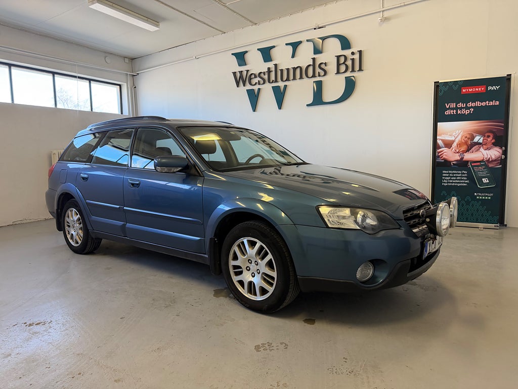 Subaru Outback 2.5 4WD | Nybesiktigad | Drag | M-Värm | Nybytt Kamrem