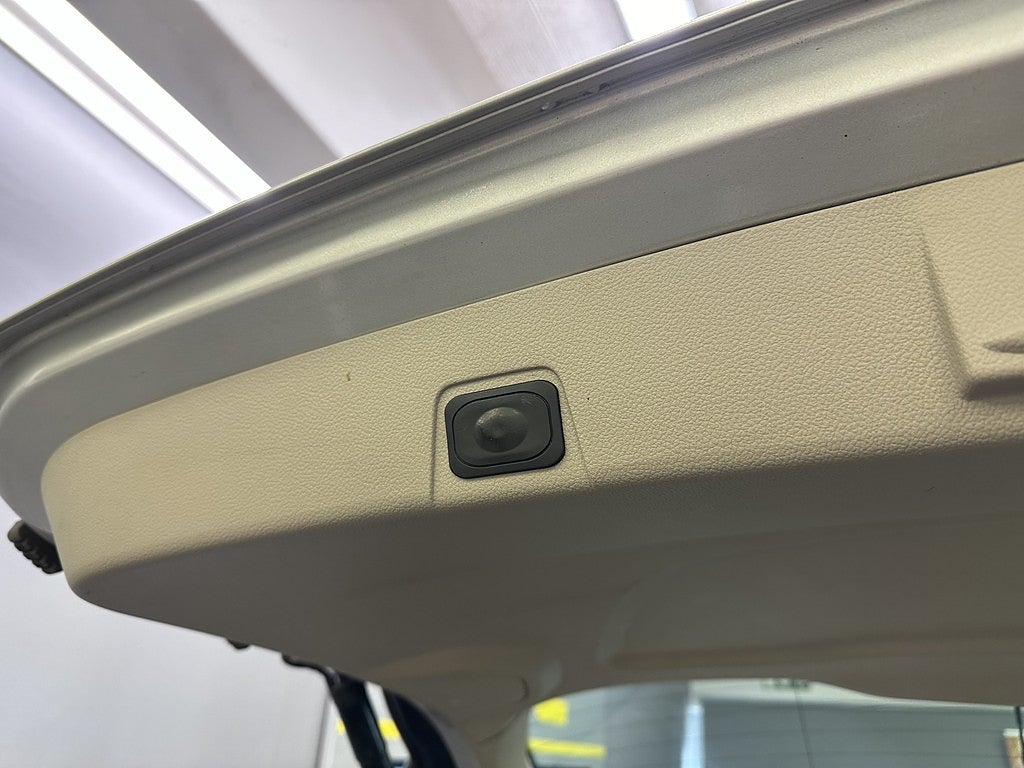 Ford C-Max 2.0 TDCi Powershift Titanium | Drag | Pano | Värmare