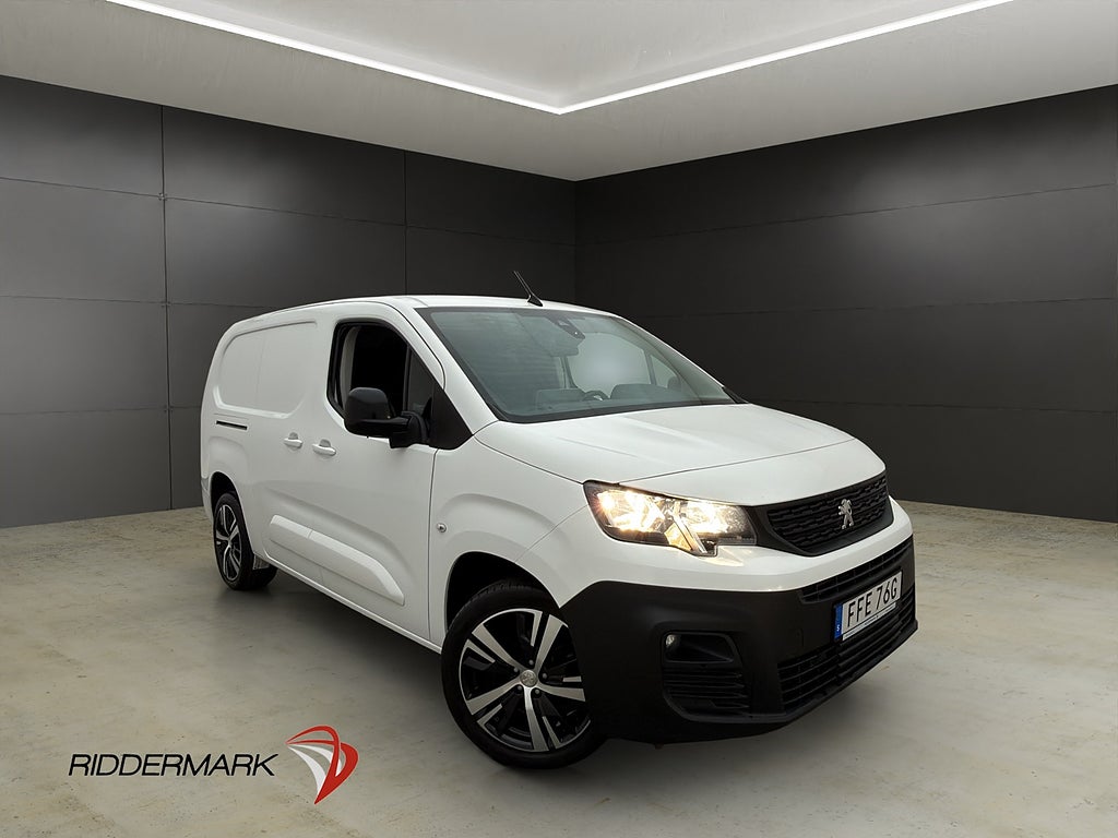 Peugeot Partner L2 1.5HDi Värmare Drag CARPLAY B-Kamera Moms