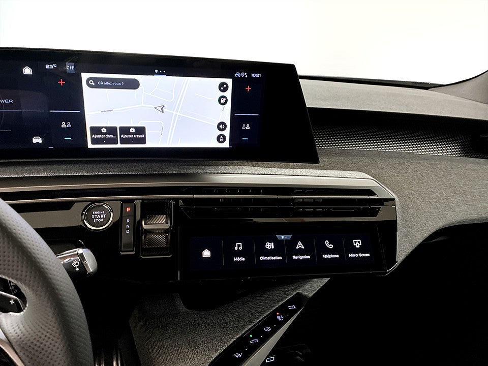 Bild på Peugeot E-3008 Edition Ultimate+ 4WD - OMGÅENDE LEVERANS!