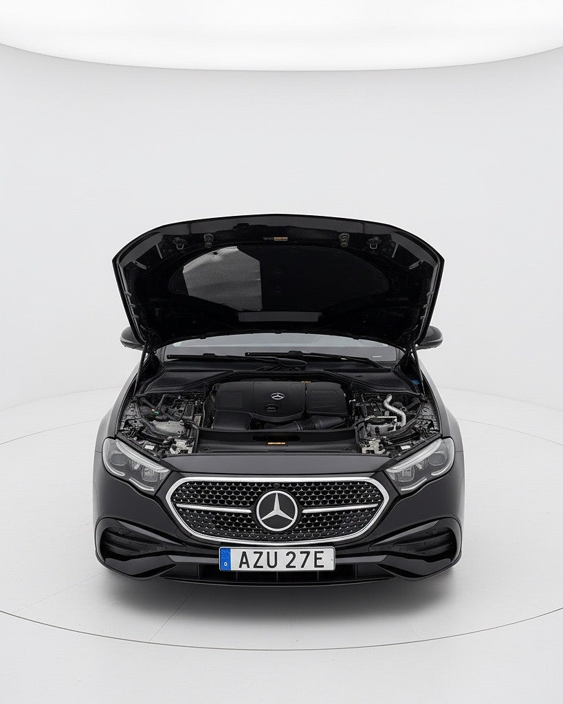 Mercedes-Benz E 300 e Kombi / AMG Line Premium / Panorama