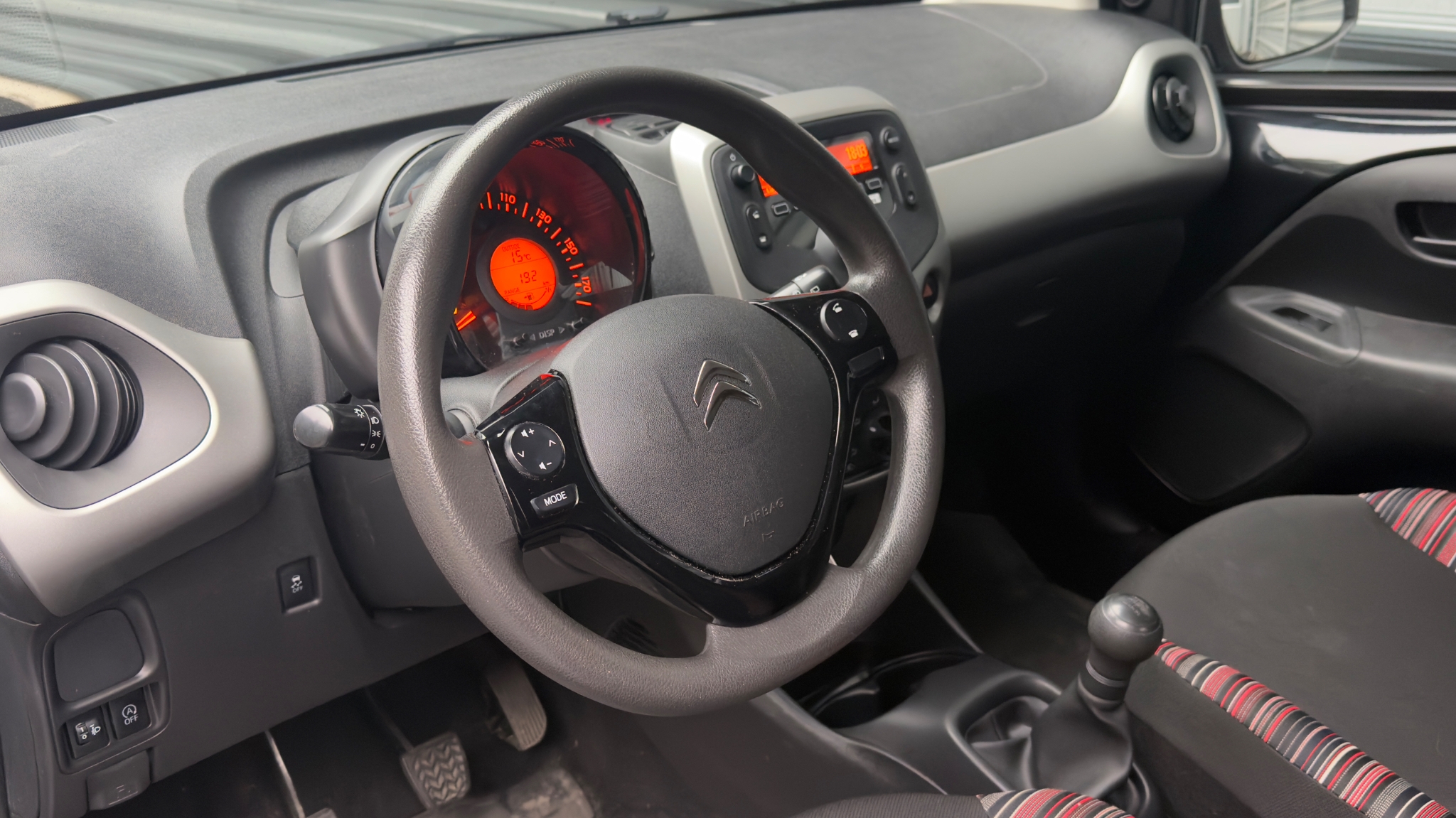 Citroen C1 5-dörrar 2016, bild 4/10