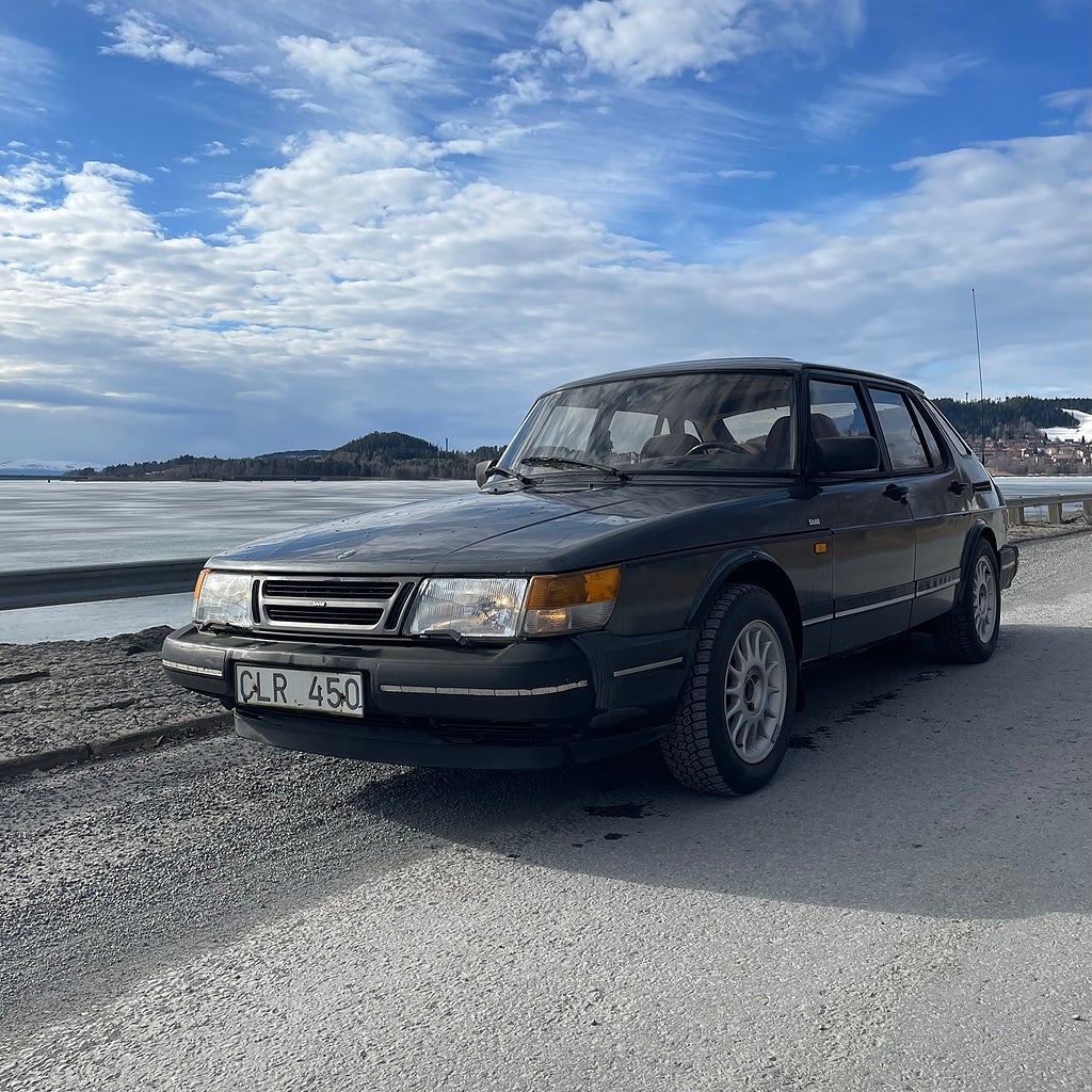 Saab 900 5-dörrar 2.0