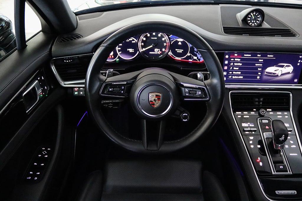 Porsche Panamera 4 E-Hybrid Sport Turismo Platinum Edition Sport chrono