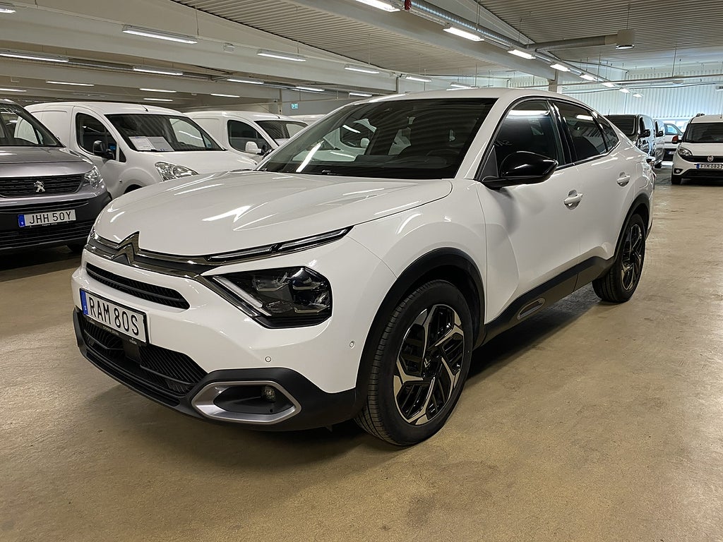 Bild på Citroën C4 X SHINE 1.2 PureTech 130hk AUT Back/Nav