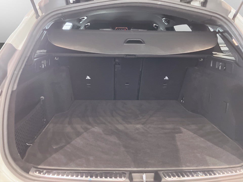 Bild på Mercedes-Benz C300 T AMG-Line 4MATIC 258hk Aut B-KAMERA NAVI