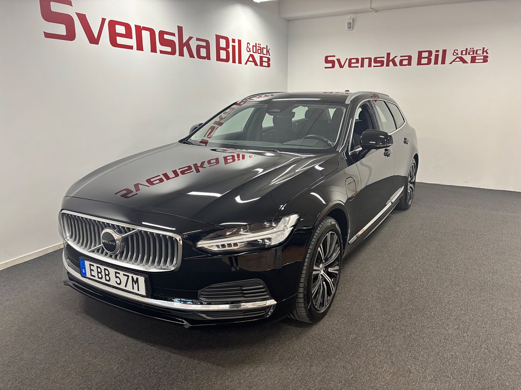 Volvo V90 Recharge T6 AWD Geartronic Momentum 2,99% ränta 
