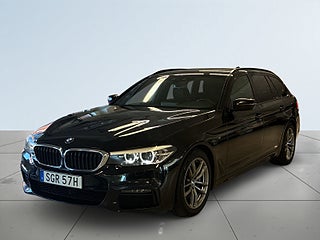 BMW 530i xDrive Touring M Sport Drag Kamera Rattvärme Mvärme S&V – bild 16