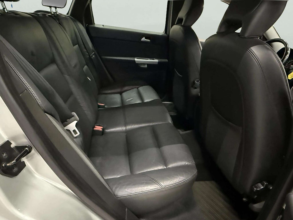 Volvo V50 2.0 D Powershift Summum Navi Skinn Drag Nybes Nyservad  - miniatyr 15