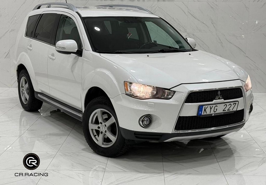 Mitsubishi Outlander 2.4 4WD CVT Comfort | Dragkrok| fullservad|