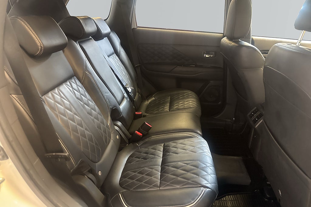 Mitsubishi Outlander 2020