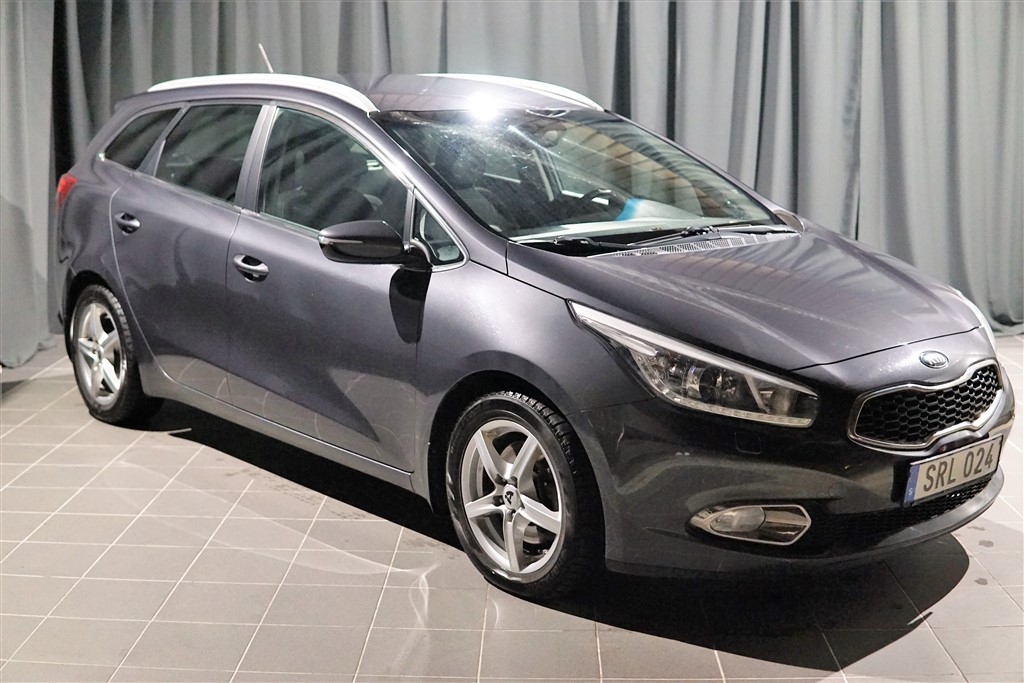 Kia Ceed sw 1,6 CRDi Automat, 128hk 2013, bild 3/42