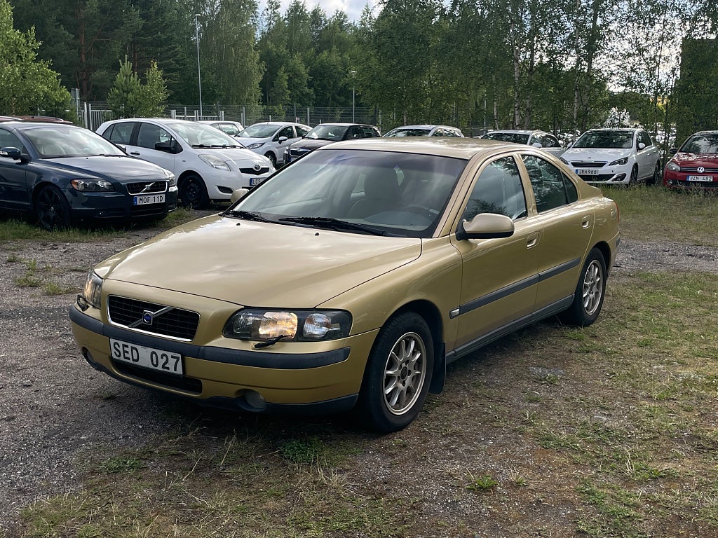 Volvo S60 2.4 140HK Business Nybesiktigad Dragkrok