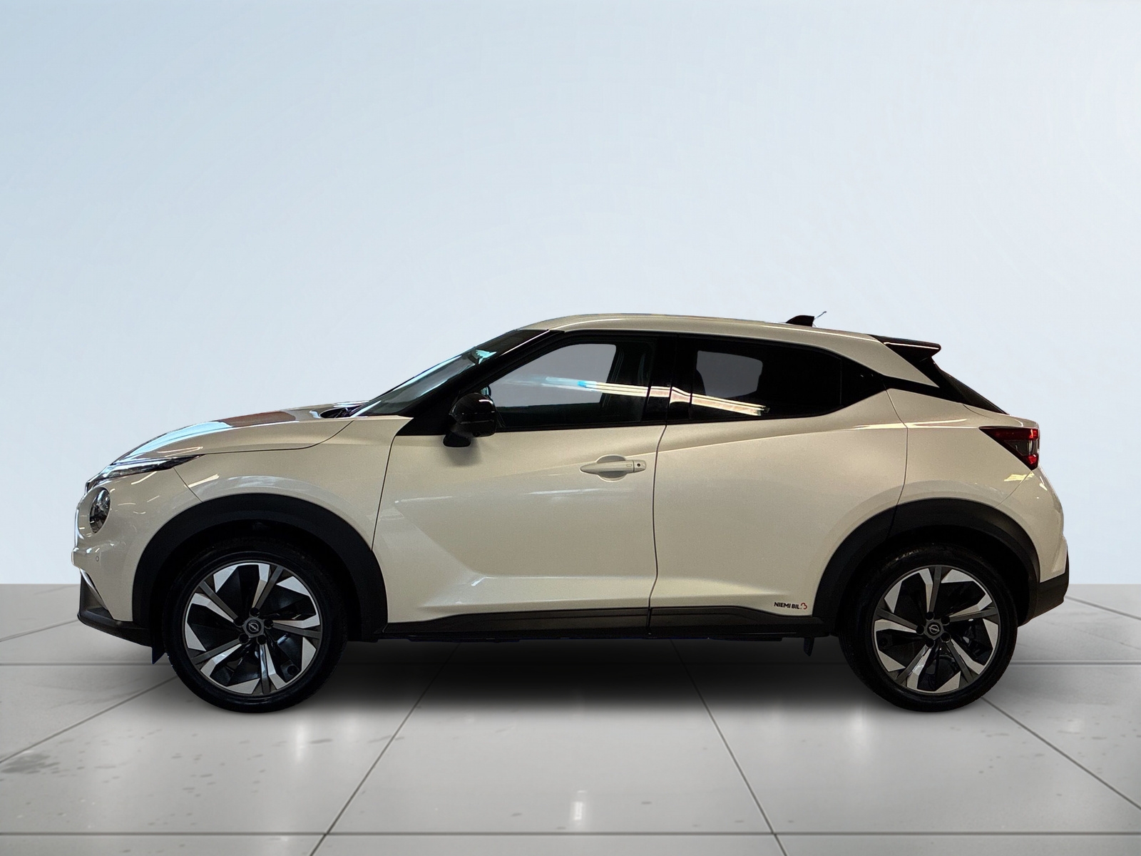 Nissan Juke 1.0 DIG-T MOMS 360° 2024, bild 4/10