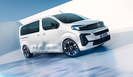 Opel Zafira | VIP | 8-Sits | El-Dörrar | Massagestol |  