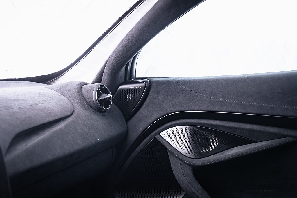 Gallery image 15 of 19