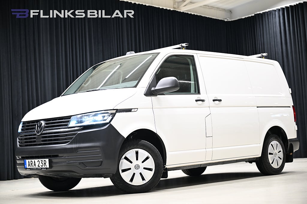 Volkswagen Transporter DSG 150HK  Inredd|DUbbeldörr|LED|Drag|Värmare|Leasbar
