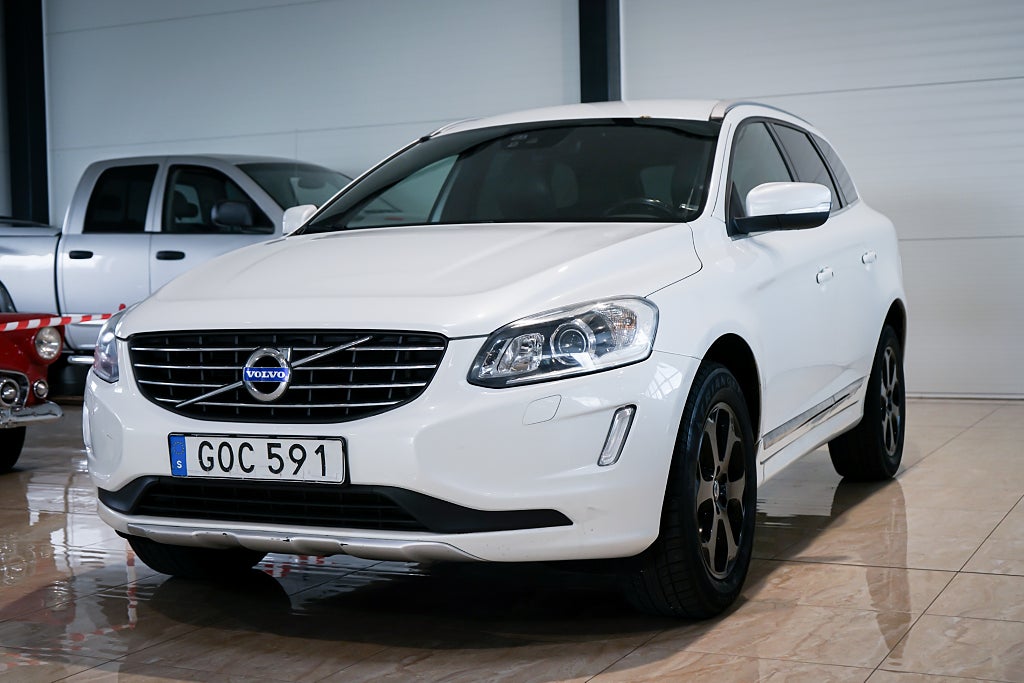 Volvo XC60 D4 AWD Summum Skinn Keyless 181hk Dragkrok