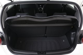 Halvkombi Hyundai i10 15 av 15