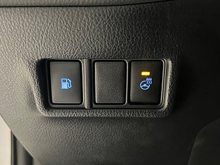 SUV Toyota C-HR 11 av 16