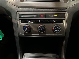 Volkswagen Golf Sportsvan 1.2 TSI BMT Base 1-Ägare Dragkrok Motorvärmare S/V-hjul – bild 15