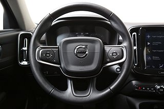 SUV Volvo XC40 13 av 25