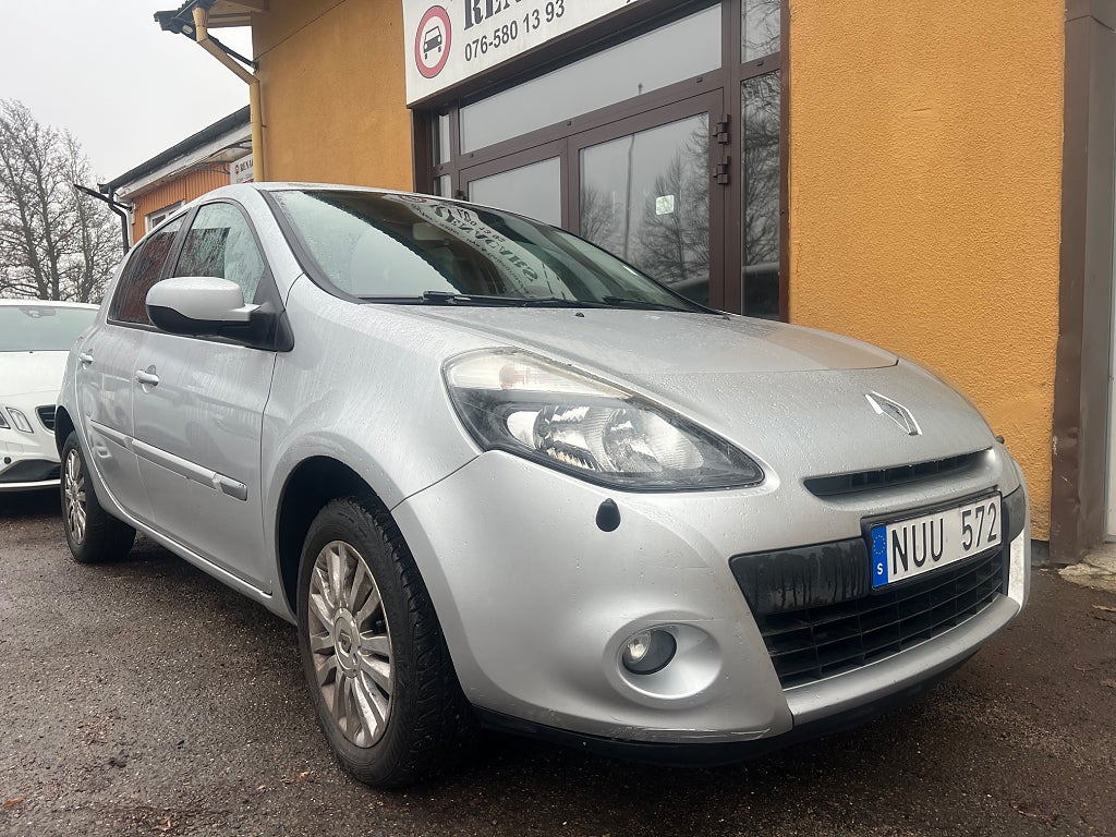 Renault Clio 1.6 Automatisk, 112hk,Bes/Avb:-593 kr / mån