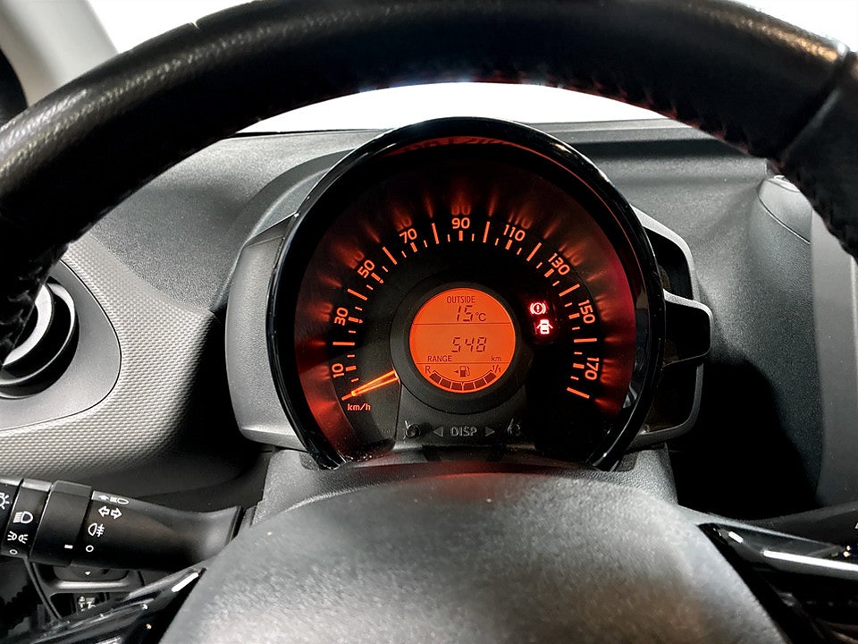 Bild på Peugeot 108 Active 5-dörrar 1.0 VTi 72hk BACKKAMERA