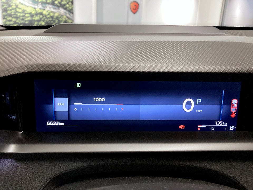 Bild på Opel Grandland ultimate Hybrid 145hk Aut PANO ELSTOL FOCAL