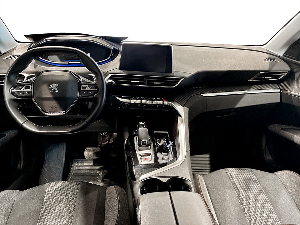 Bild på Peugeot 3008 Active Pack 1.2 PT 130hk Aut B-KAMERA