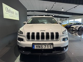 SUV Jeep Cherokee 5 av 10