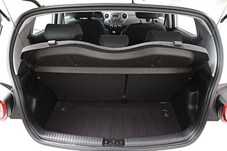 Halvkombi Hyundai i10 19 av 19