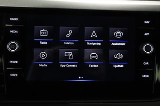 SUV Volkswagen Taigo 23 av 25