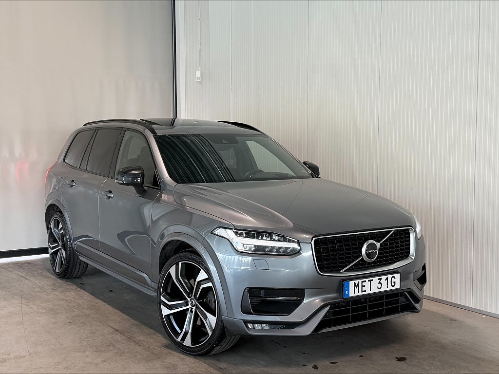 Volvo XC90 B5 AWD R-Design 7-sits Pano/Drag/22"/Harman Kardon/HUD