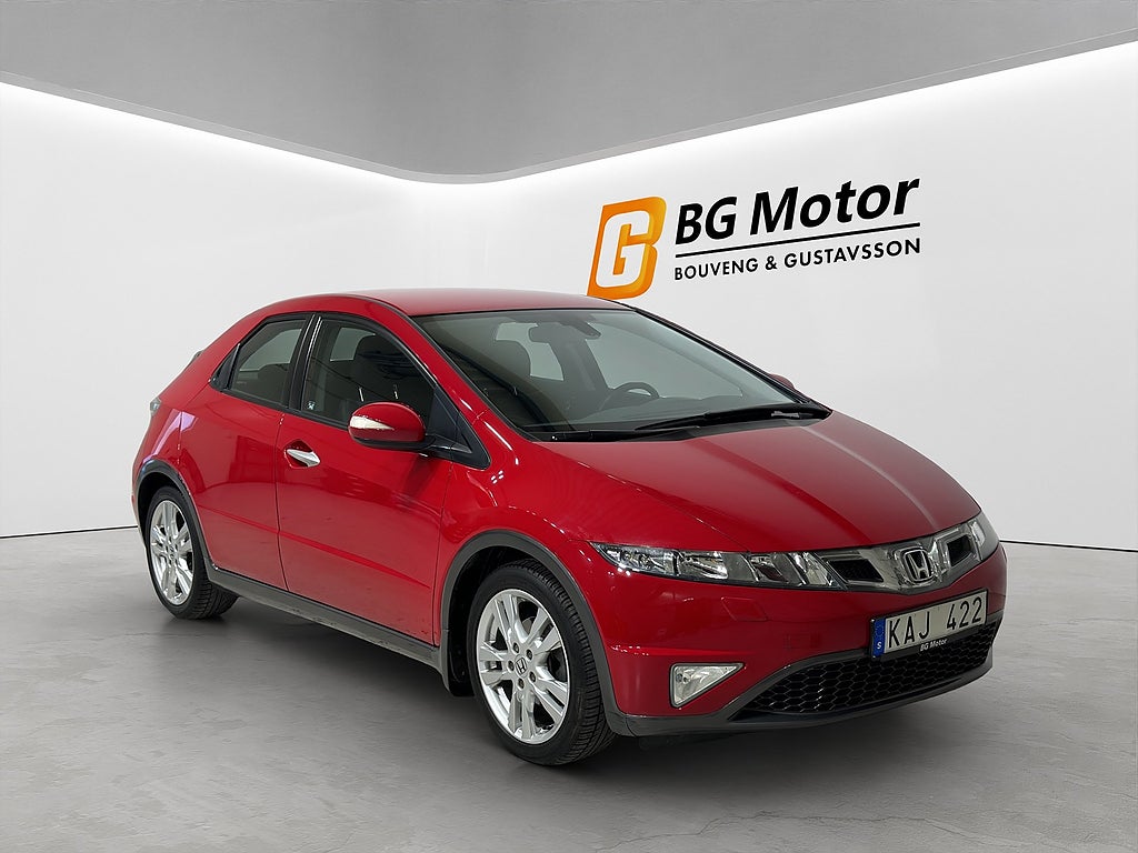 Honda Civic 5-dörrar 1.8 i-VTEC 140hk Aut Nyserv/Nybes