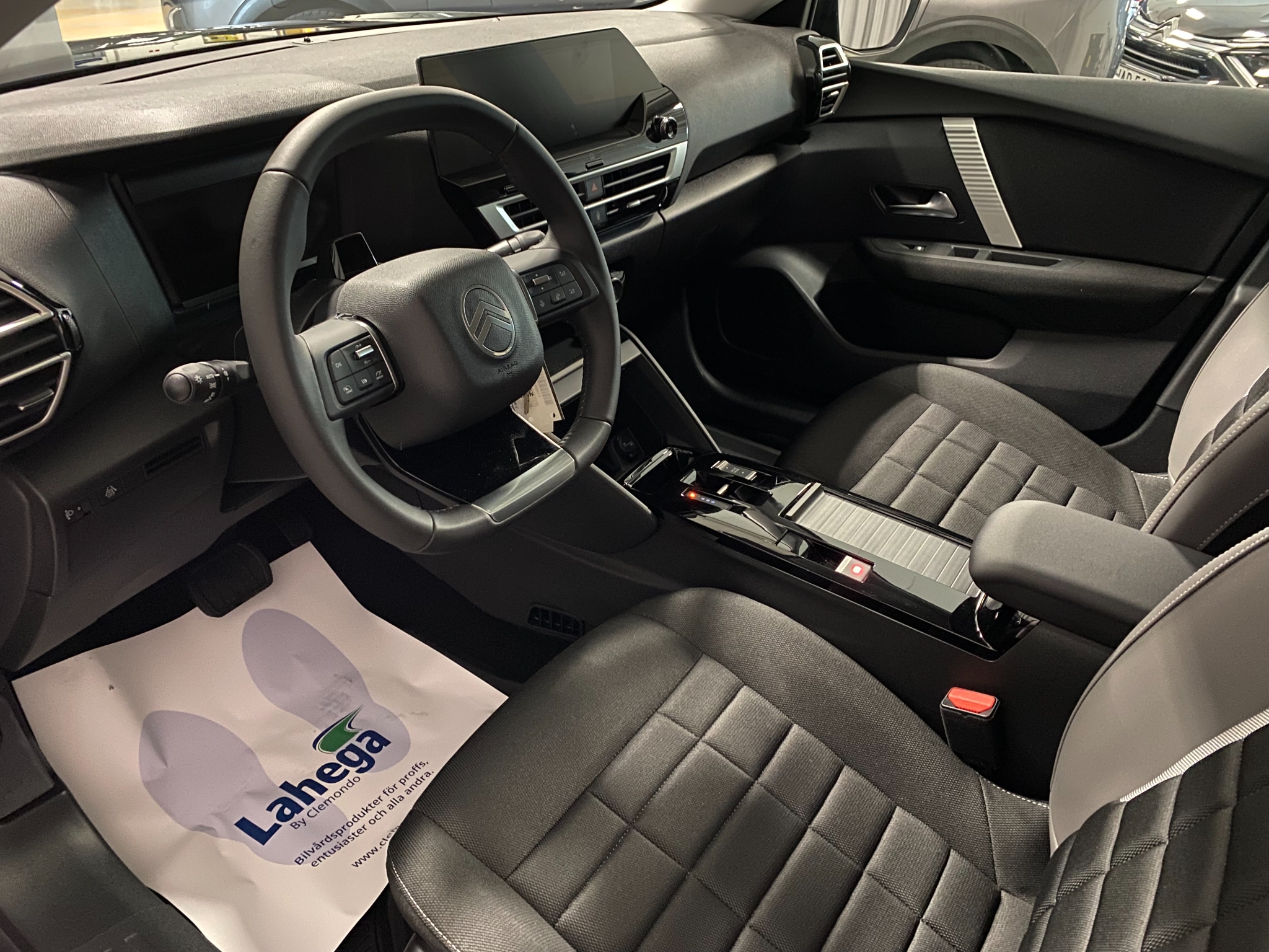 Citroen C4 FL Plus Hybrid 145hk Automat 2026, bild 7/10