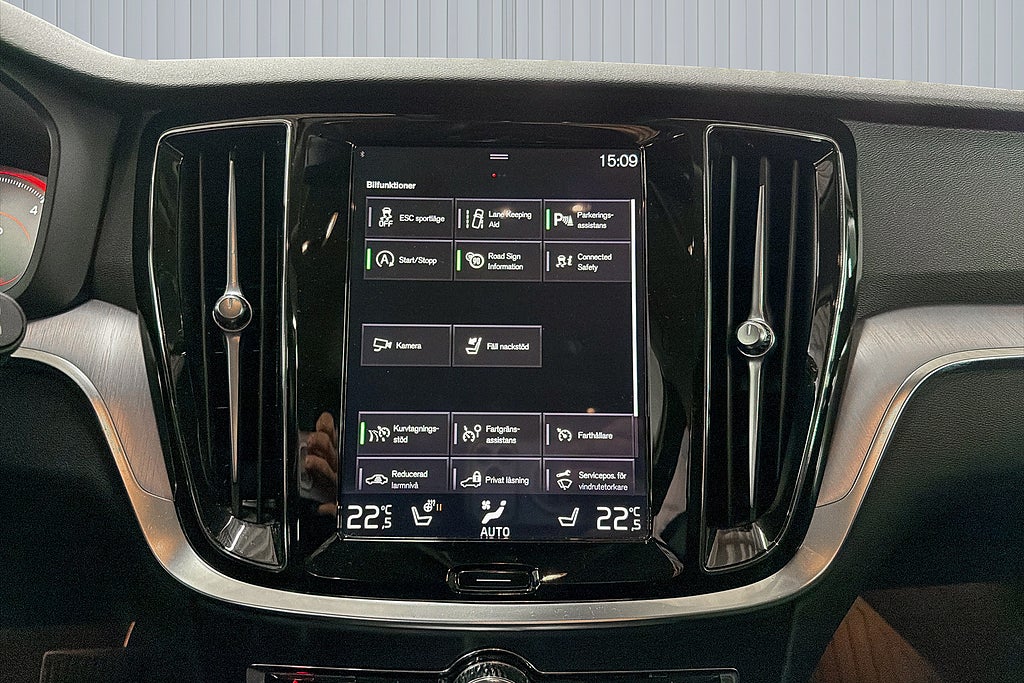 Volvo V60 Cross Country 2020