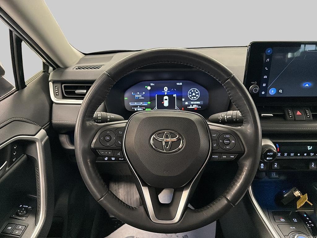 Toyota RAV4 2023 - miniatyr 9