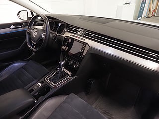 Kombi Volkswagen Passat 12 av 21