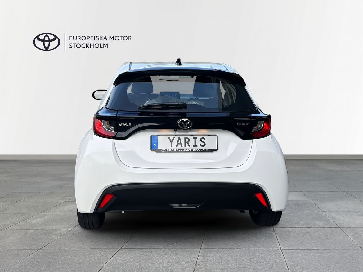 Toyota Yaris 2025, bild 4/10