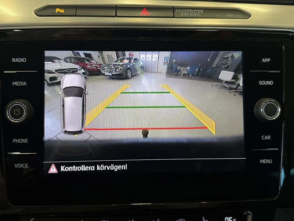 Volkswagen Passat Sportscombi 2.0 TDI R-Line 4Motion GT *12 mån garanti* - miniatyr 21