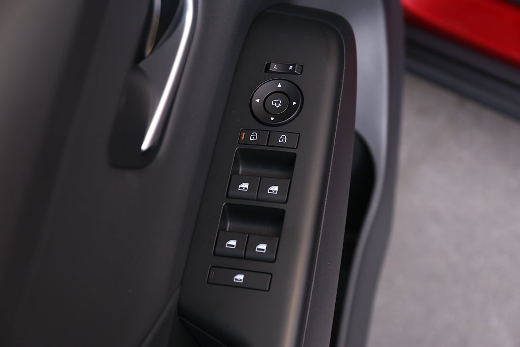 Hyundai Kona Hybrid 1,6 GDi 141hk HEV Advanced Aut Skinn Navi 2024